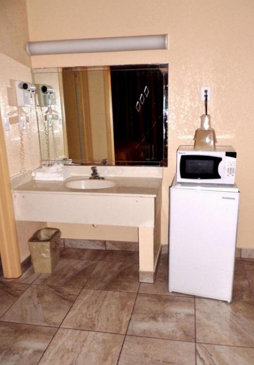 America's Best Inn Lakeland image 18
