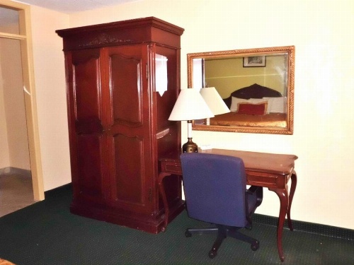 America's Best Inn Lakeland image 27